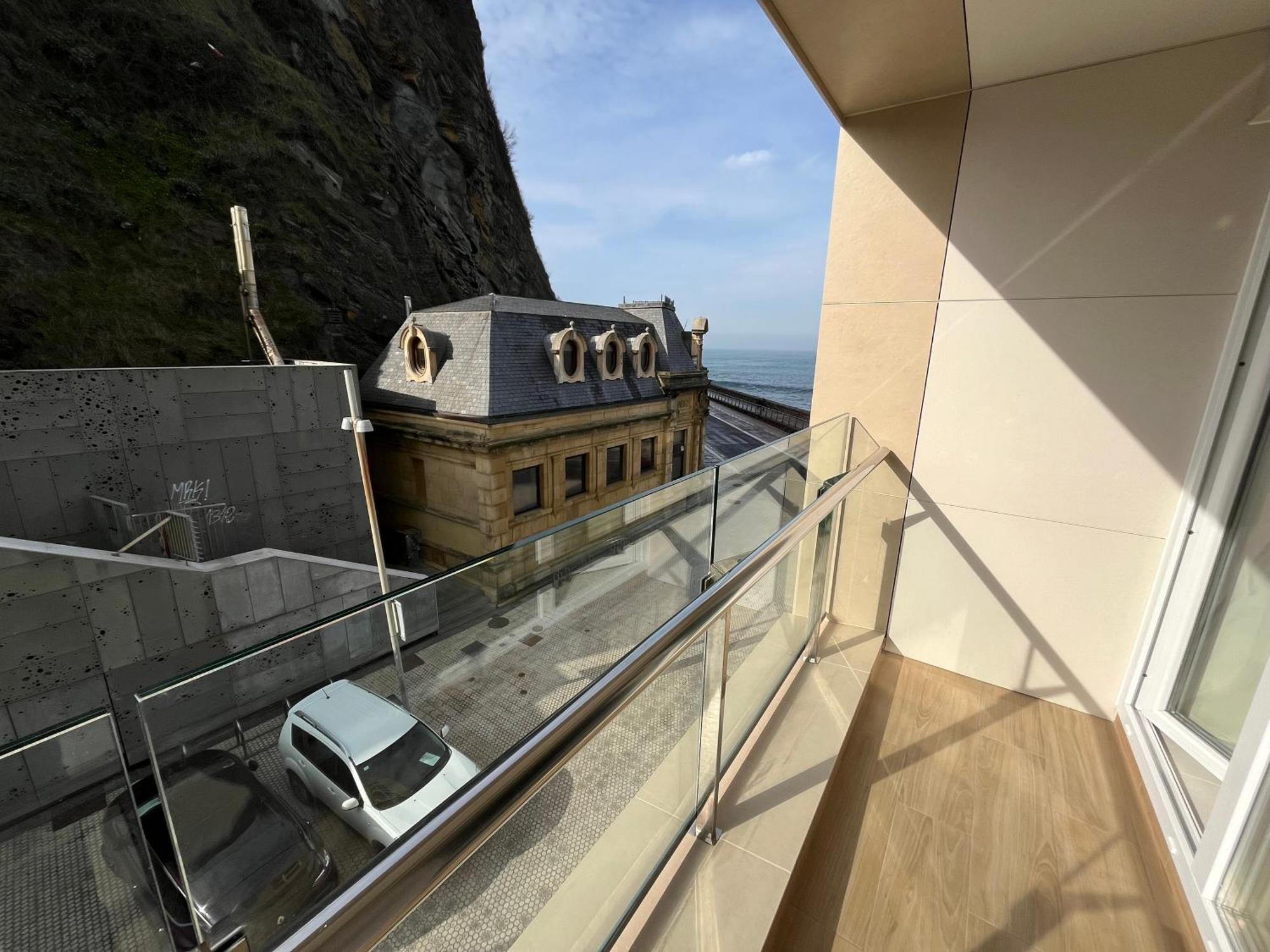 Pension Itxasoa Сан-Себастьян Экстерьер фото
