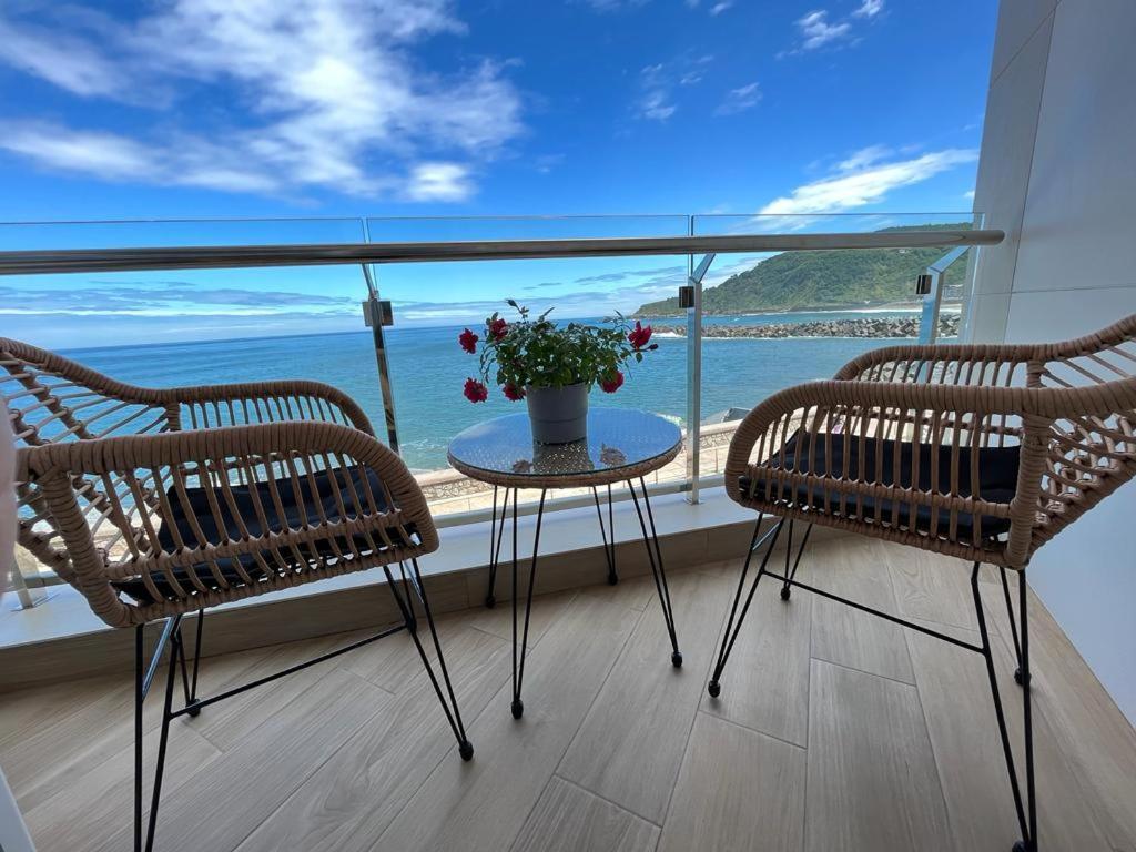 Pension Itxasoa Сан-Себастьян Экстерьер фото